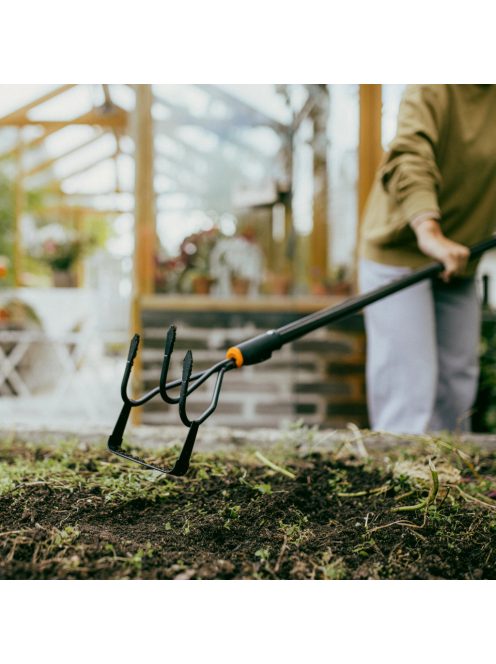 Fiskars OneClick pengés talajlazító fej (1080685)