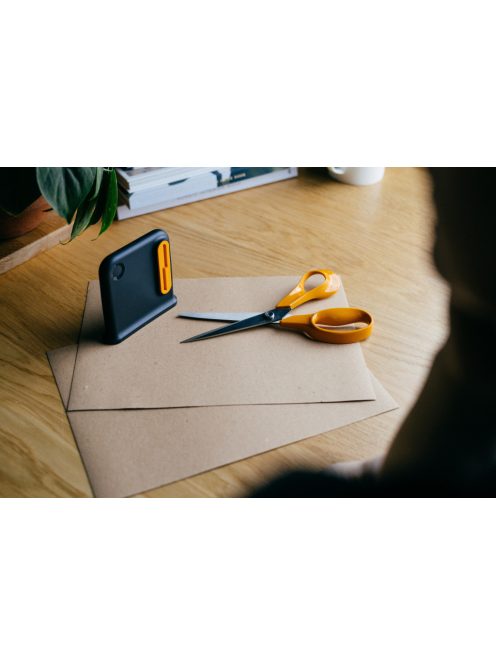 Fiskars Clip-Sharp ollóélező, nagy, fekete