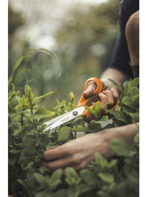Fiskars Classic Univerzális kerti olló, 24 cm (1001538) - 25 év garanciával