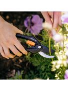 Fiskars SingleStep™ P26 metszőolló, bypass (1000567) 