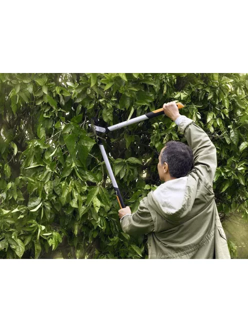 Fiskars PowerGearX™ Fém fogaskerekes ágvágó LX92 (S), bypass - 25 év garanciával (1020186)
