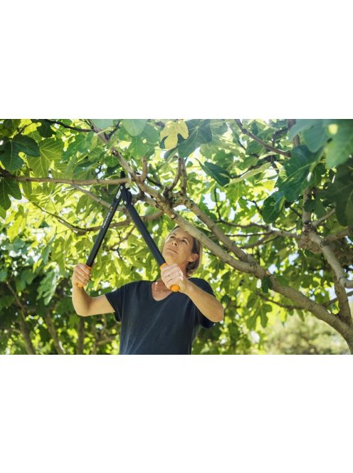 Fiskars PowerGear™ Ágvágó, közepes, horgos, L74 (1000582)