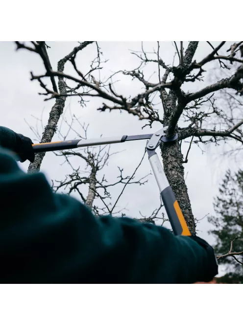 Fiskars PowerGearX™ Fém fogaskerekes ágvágó LX94 (M), bypass - 25 év garanciával (1020187)