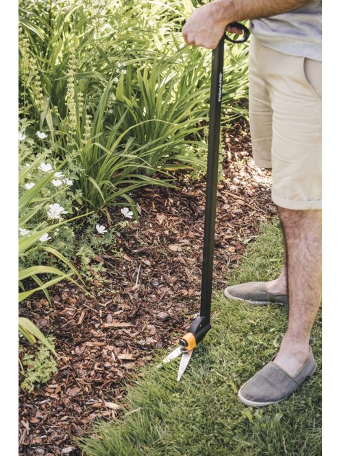 Fiskars Servo-System™ hosszúnyelű fűnyíró olló GS46 (1000590)