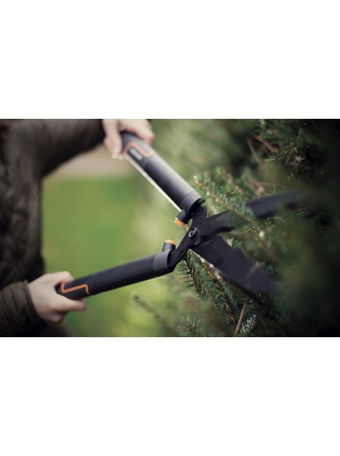 Fiskars SingleStep™ Sövénynyíró olló, HS22 (1001433)