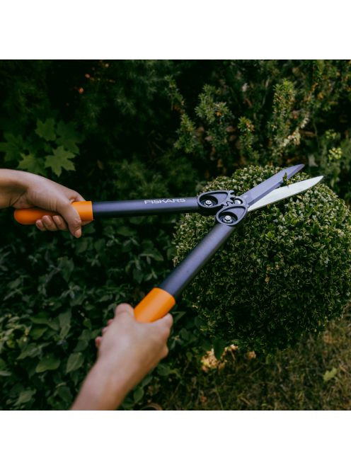 Fiskars PowerGear™ Sövénynyíró, fogaskerekes, HS72 (1000596)
