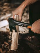 Fiskars X7 kemping fejsze XS - 25 év garanciával (1015618)