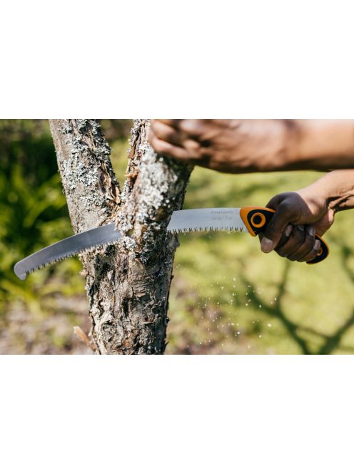 Fiskars Pro fűrész SW-330, tokkal (1020199)