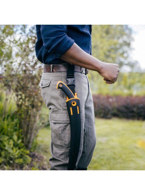 Fiskars Pro fűrész SW-330, tokkal (1020199)