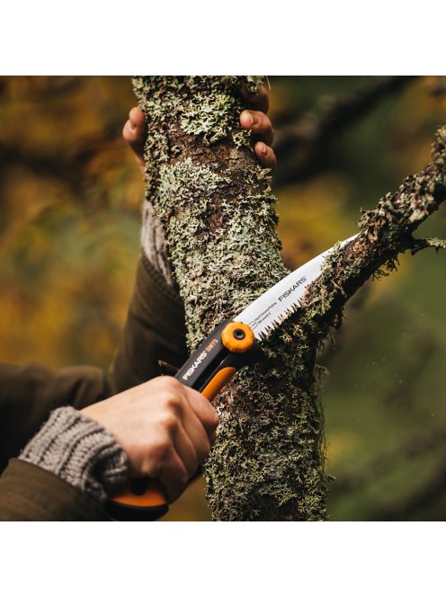 Fiskars Xtract™ kerti fűrész, kicsi, SW73 (1000613) (Csomagolás nélküli, hibátlan termék)