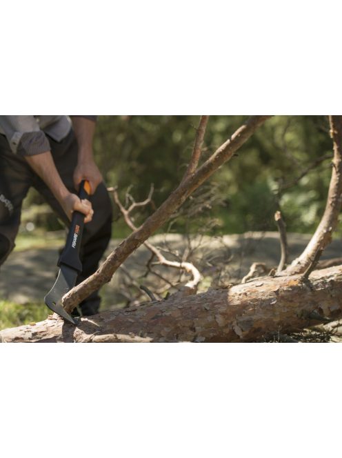 Fiskars WoodXpert™ nagy gallyazókés XA23 (1003621)