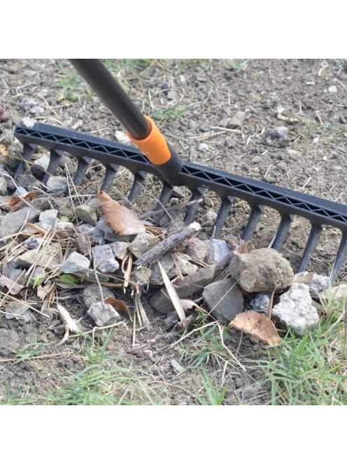 Fiskars Solid™ univerzális gereblye fej (1014917)