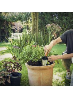 Fiskars Premium™ ültetőkanál (1000726)