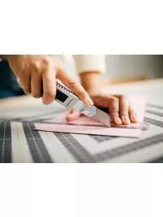 Fiskars Professzionális pengekés, 18mm (1004617)