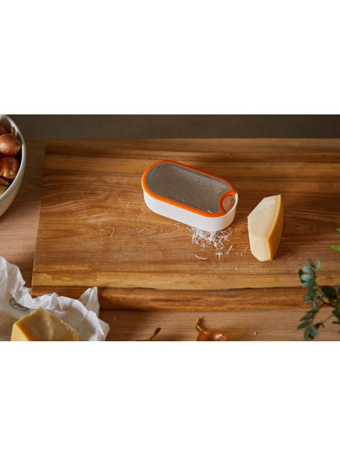 Fiskars Functional Form Reszelő tálkával, fehér (1019530)