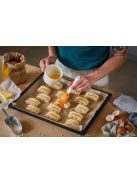 Fiskars Functional Form Sütő szett (tésztakaparó + ecset) (1023616)