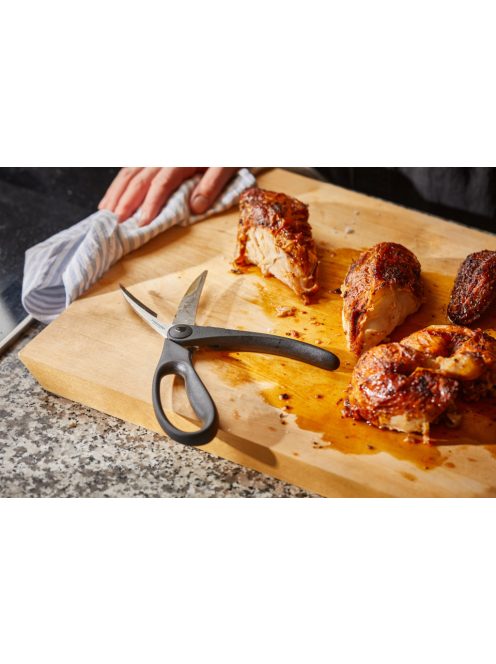 Fiskars Essential Baromfiolló, 23 cm (1023819)