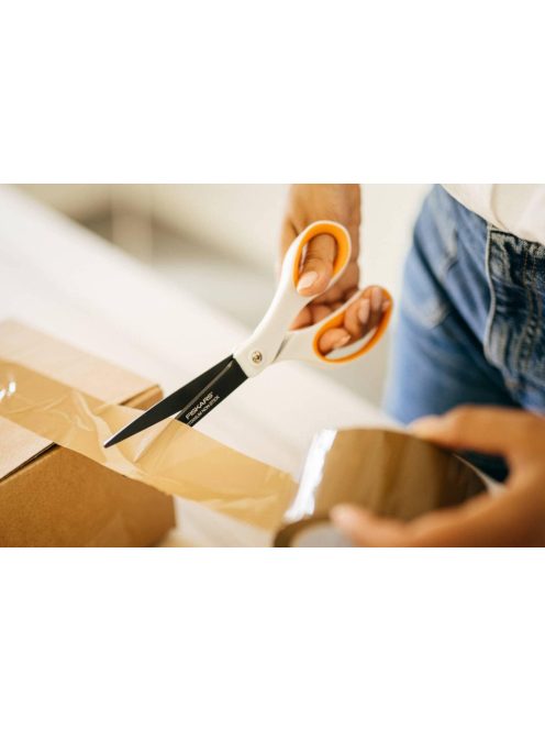 Fiskars Tapadásmentes, titánium bevonatos olló 20cm (1004721)