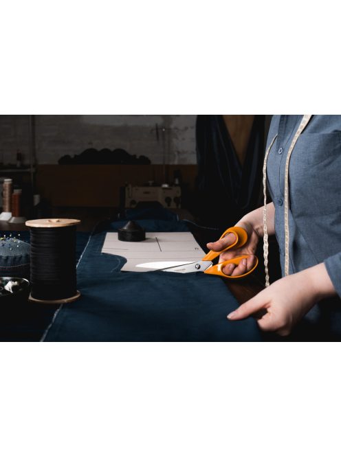 Fiskars Classic professzionális szabóolló, 25 cm (1005151) - 25 év garanciával  