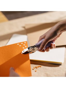 Mintavágók és Lyukasztók